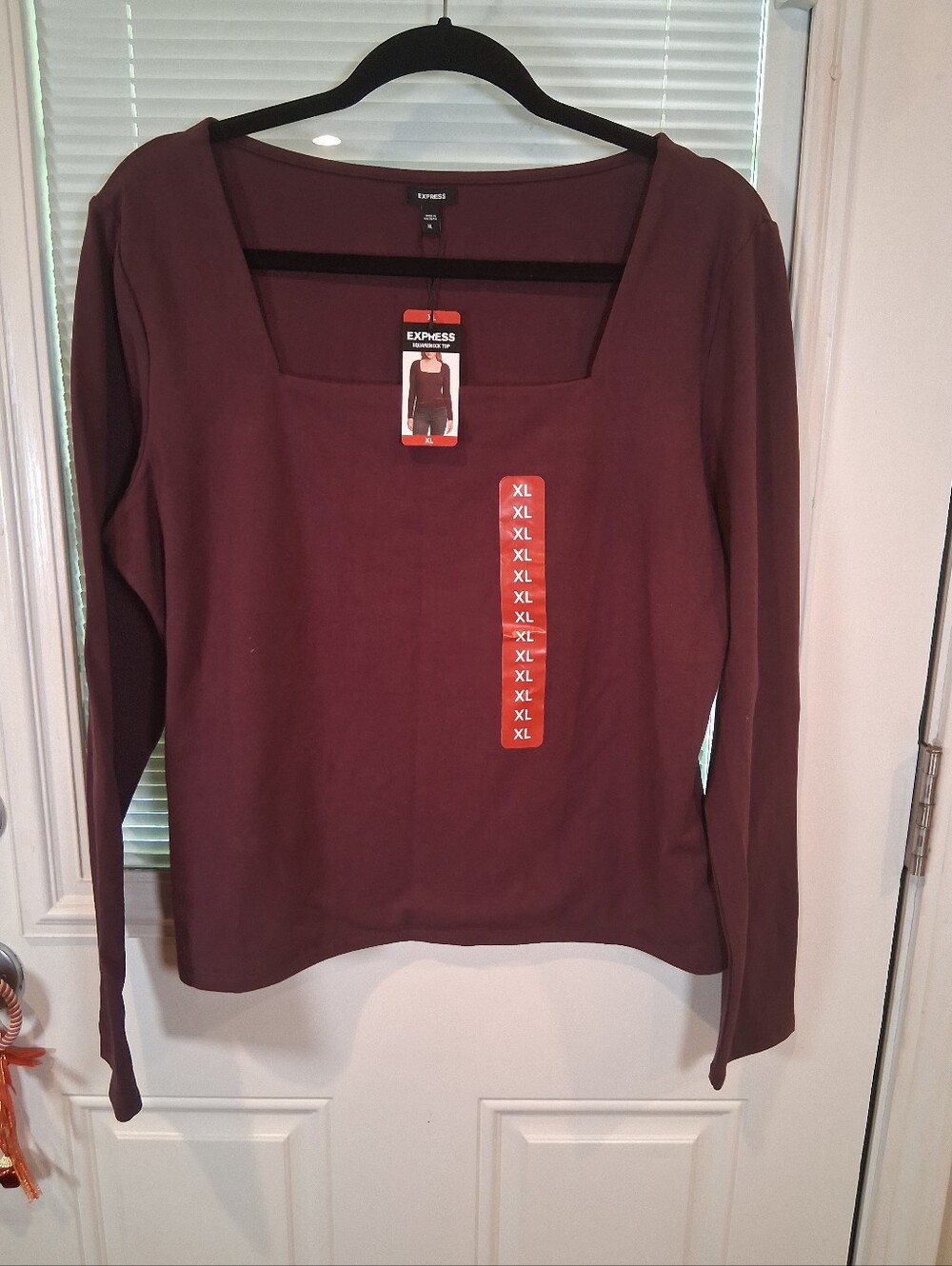 sku005 NWT Express Women's Long Sleeve Square Neck Top - Burgundy Size XL NWT